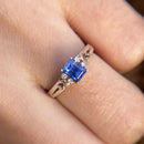 18ct Sapphire Diamond Ring