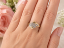 9ct Gold Diamond Cluster Ring – Diamond Set Shoulders – Size P