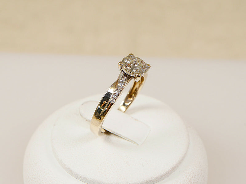 9ct Gold & Diamond Cluster Ring