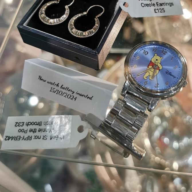 Winnie the Pooh Brooch Watch