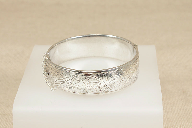 Vintage Silver Hinged Bangle Chester1960