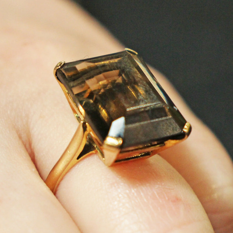 9ct gold smoky topaz solitaire ring