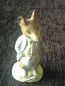 Beswick Beatrix Potter figurine Beswick Johnny Townmouse figurine Beswick Gold Backstamp BP2