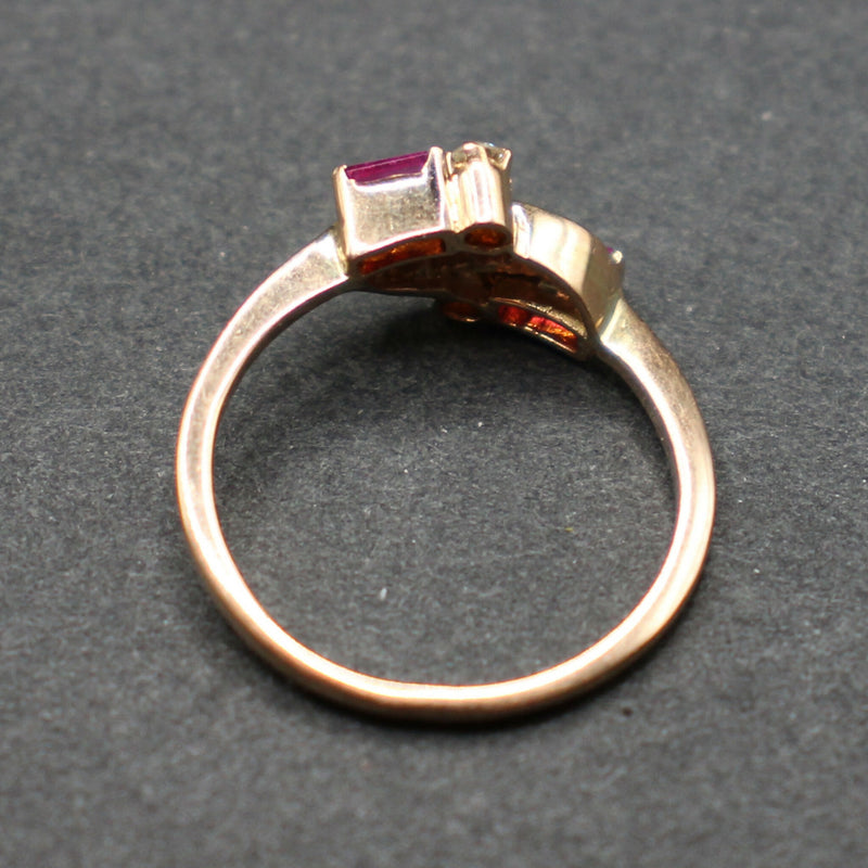 18ct-gold-ruby-diamond-crossover-ring-25c007c