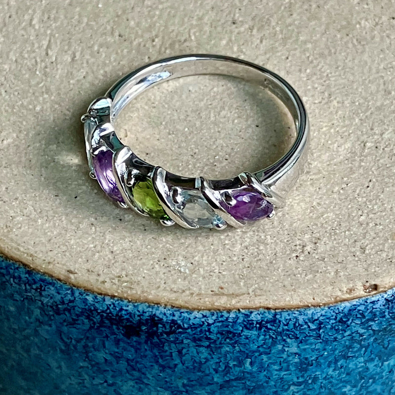 9ct White Gold Ring Amethyst, Aquamarine and Diopside SIZE N