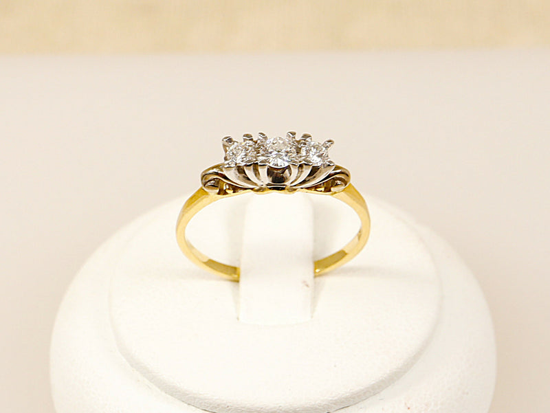 18ct Gold & Diamond Trilogy Ring