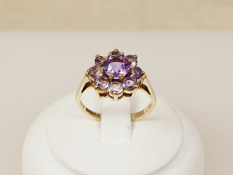 9ct Gold & Amethyst Cluster Ring