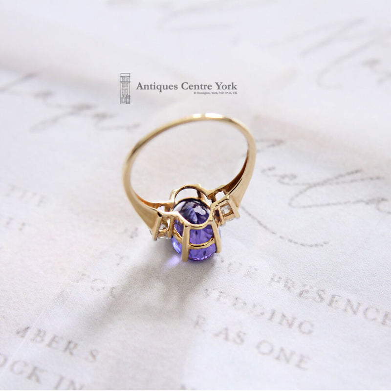 18ct Tanzanite & Diamond 3 Stone Ring