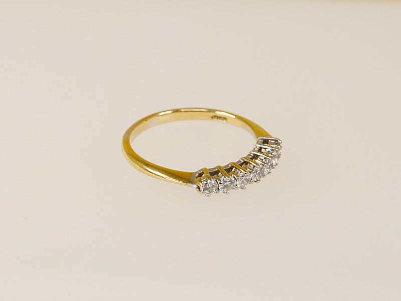 9ct Gold 7 x Stone CZ Half Eternity Ring