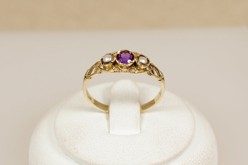 9ct Gold Amethyst & Seed Pearl Trilogy Ring