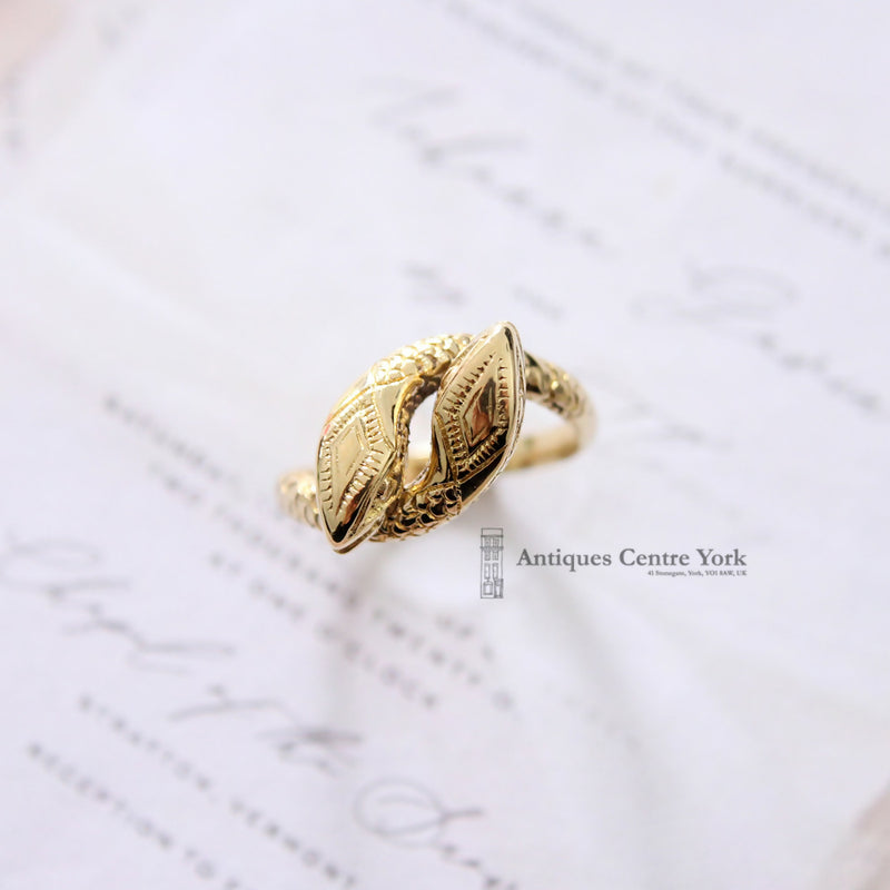 Vintage 18ct Gold 2 Headed Snake Ring