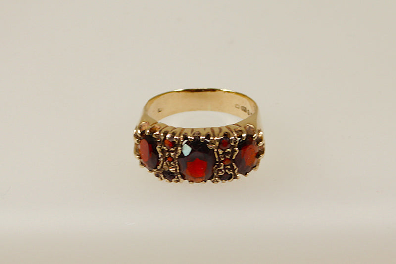 9ct Gold Garnet Trilogy Ring