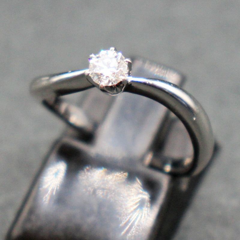 Platinum c.25ct brilliant cut diamond solitaire ring