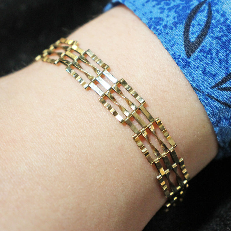 9ct gold 3-4 bar gate bracelet