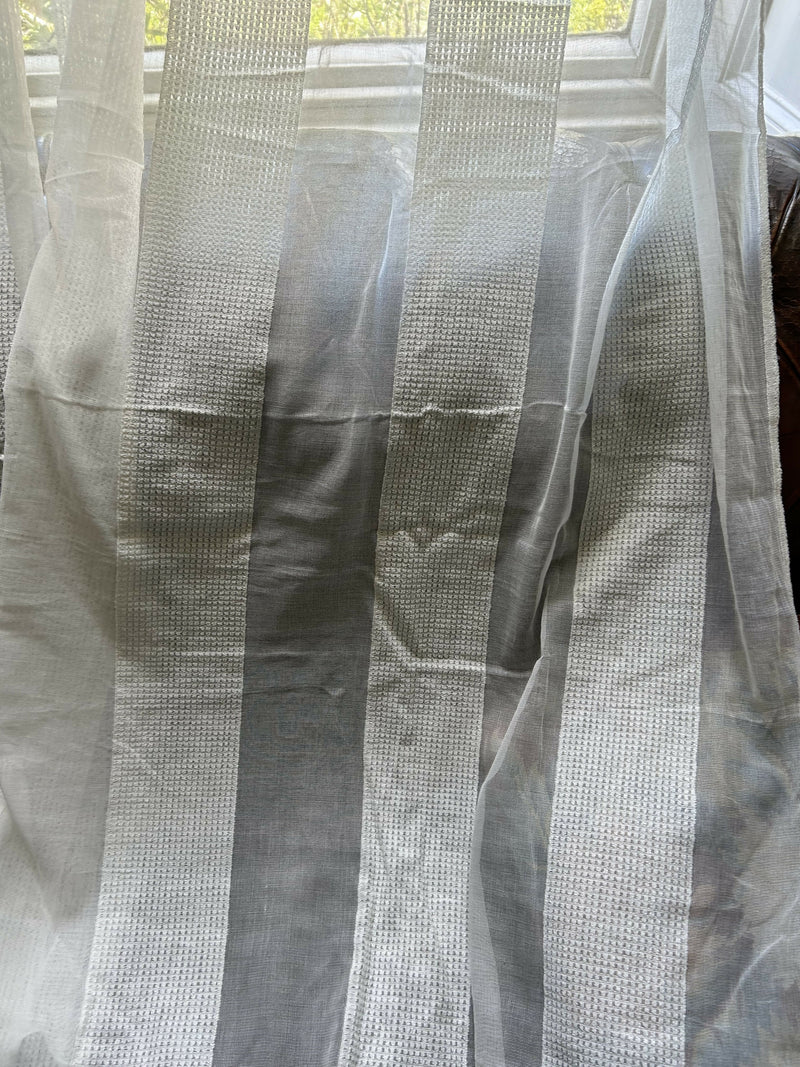 Beautiful ivory wide classic stripe Victorian madras lace to finish 66”/65”