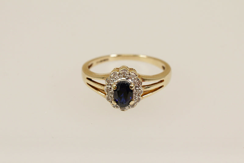 9ct Gold Sapphire and diamond Ring