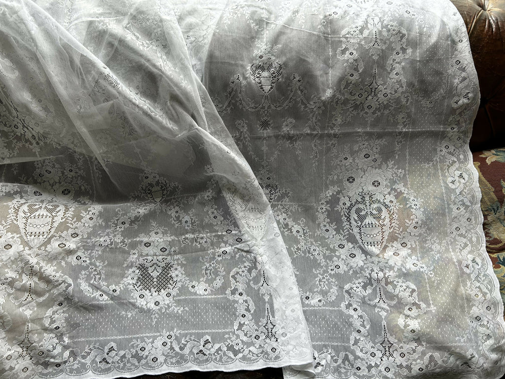A Beautiful white fine Cotton Victorian era Period design lace Curtain