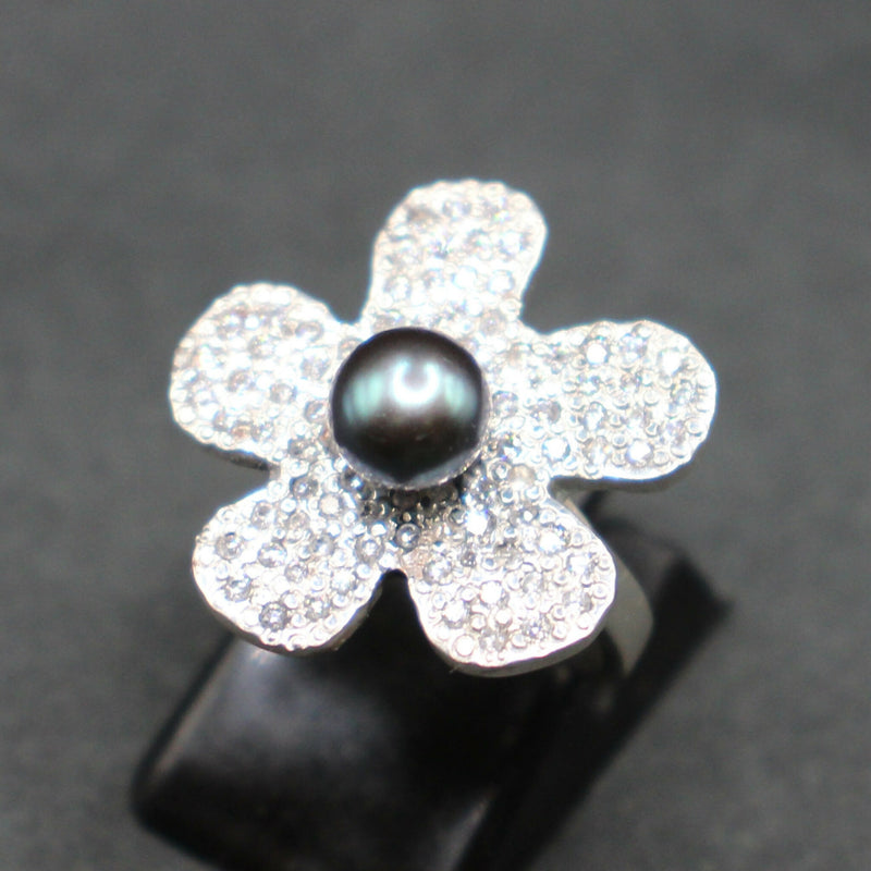 Jake-Silver-peacock-pearl-flower-ring-pa-164b