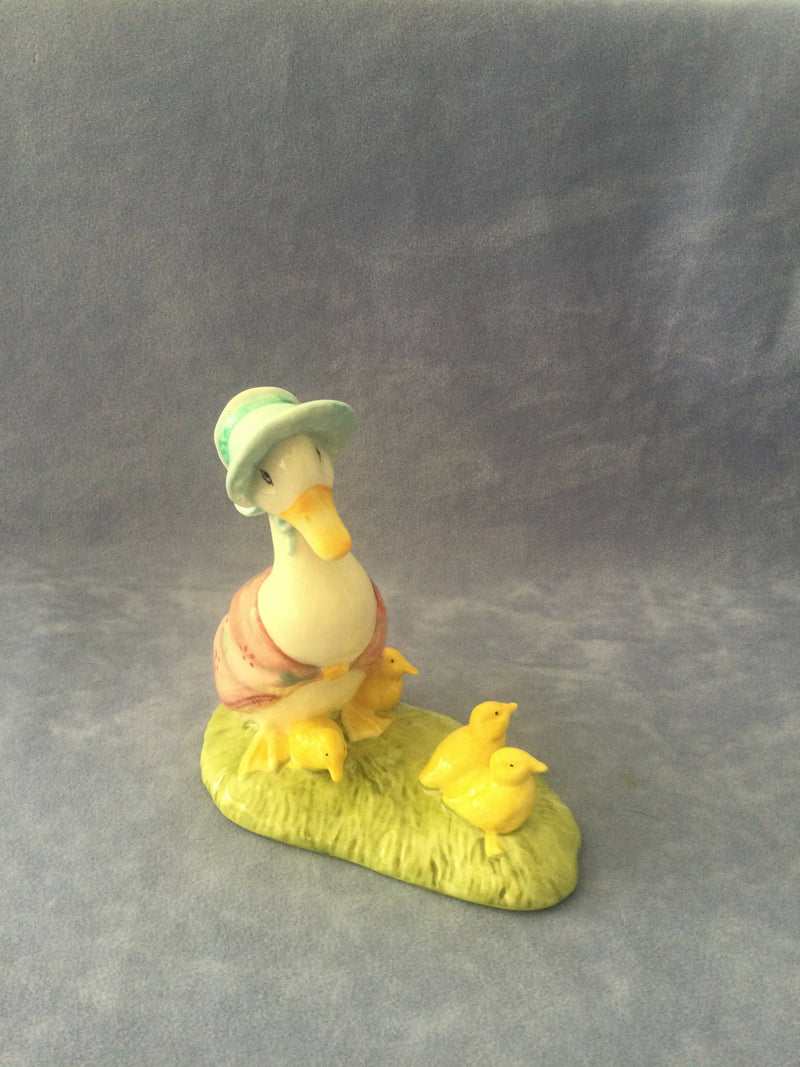 Beswick Beatrix Potter figurine Beswick- Jemima And Her Ducklings figurine