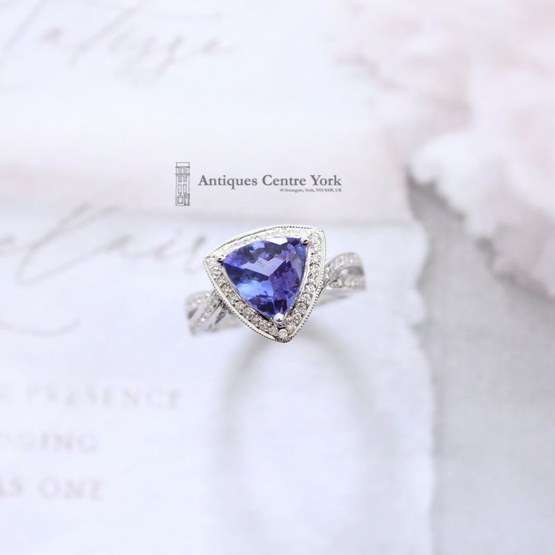 18ct White Gold Tanzanite & Diamond Ring
