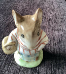 Beswick Beatrix Potter figurine Beswick Mrs Tittlemouse figurine Beswick Gold Backstamp BP2