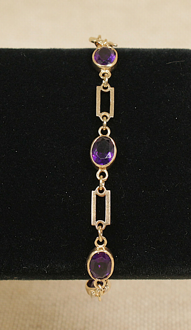 9ct Gold & Amethyst Bracelet