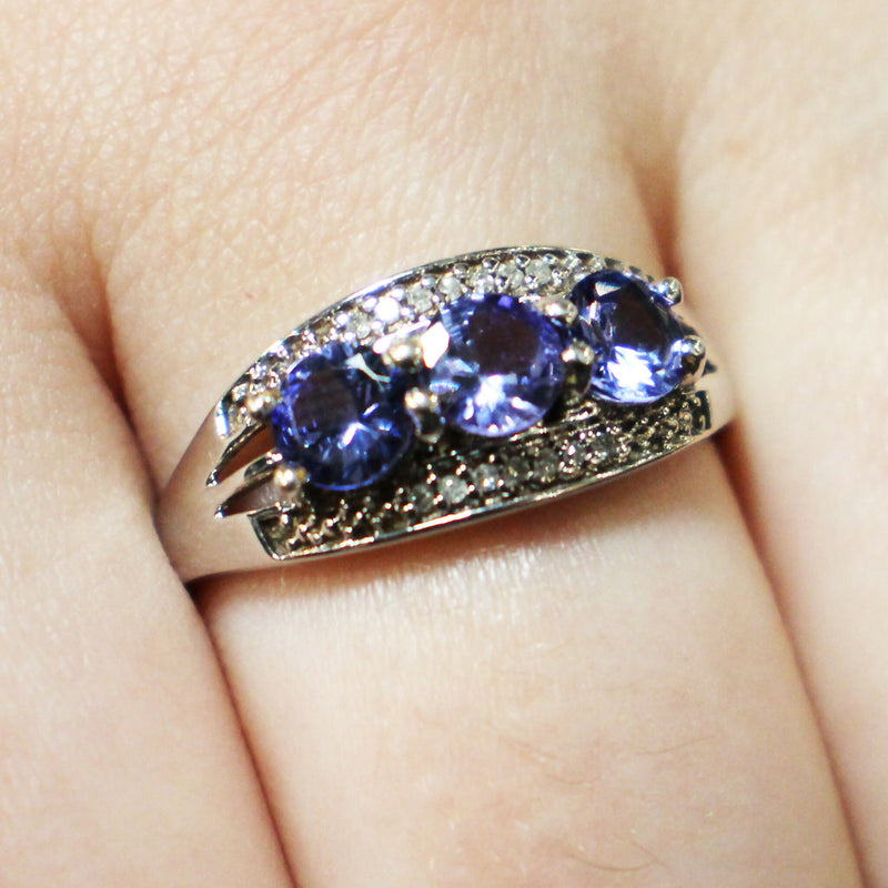 9ct white gold three row iolite and diamond ring