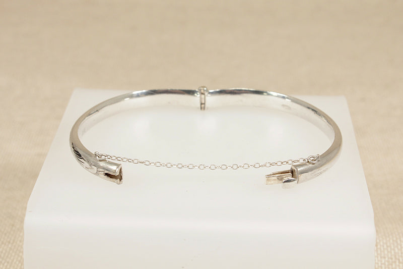 Vintage Silver Hinged Bangle 1971