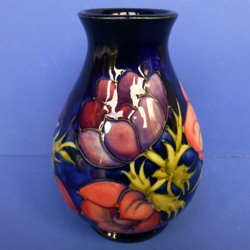 Moorcroft Anemone Medium 10