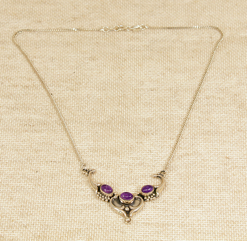 Silver Art Nouveau Style Amethyst Necklet