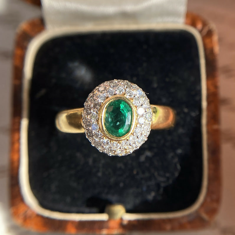 Vintage 18ct Emerald Diamond Halo Ring 4.7g
