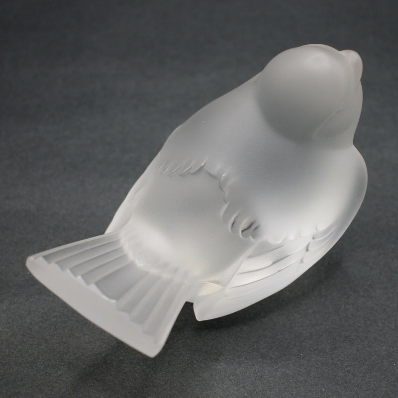 Lalique-mocking-head-up-sparrow-paperweight-25a005c