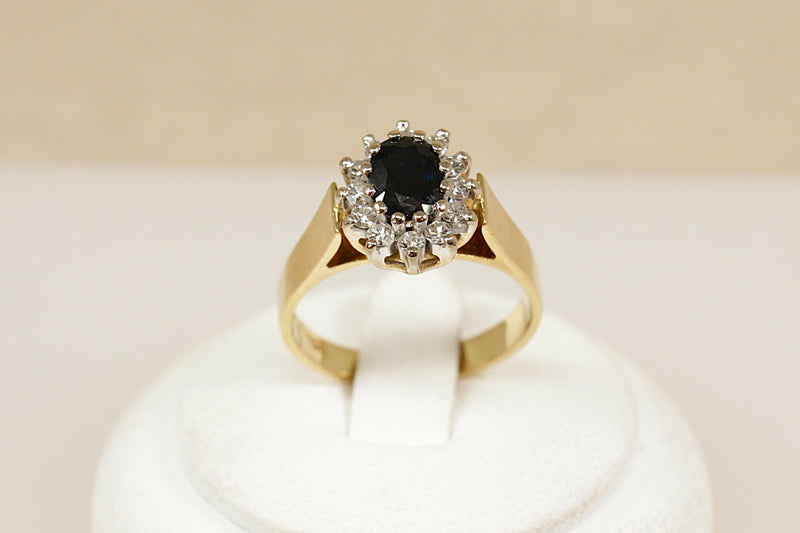 18ct Gold Sapphire & Diamond ‘Diana’ Ring