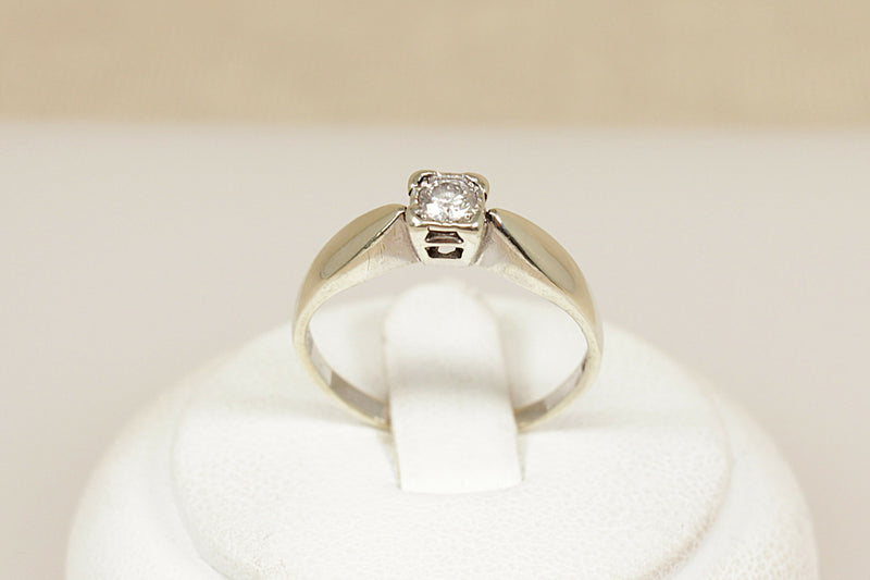 9ct White Gold Diamond Solitaire Ring