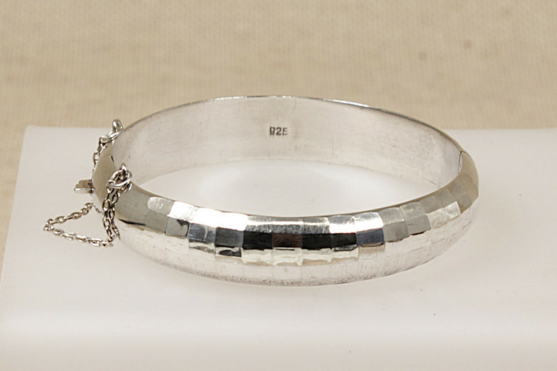 Vintage Silver Hinged Bangle