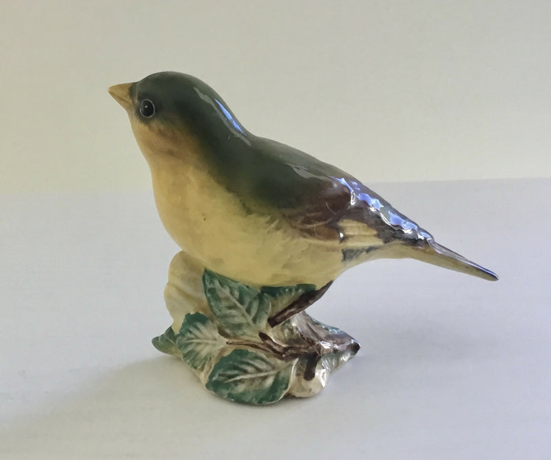 Beswick Greenfinch bird. Model 2105B.