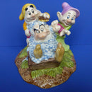 Royal Doulton Snow White Figurine - Grumpy's Bathtime SW20