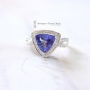 18ct White Gold Tanzanite & Diamond Ring