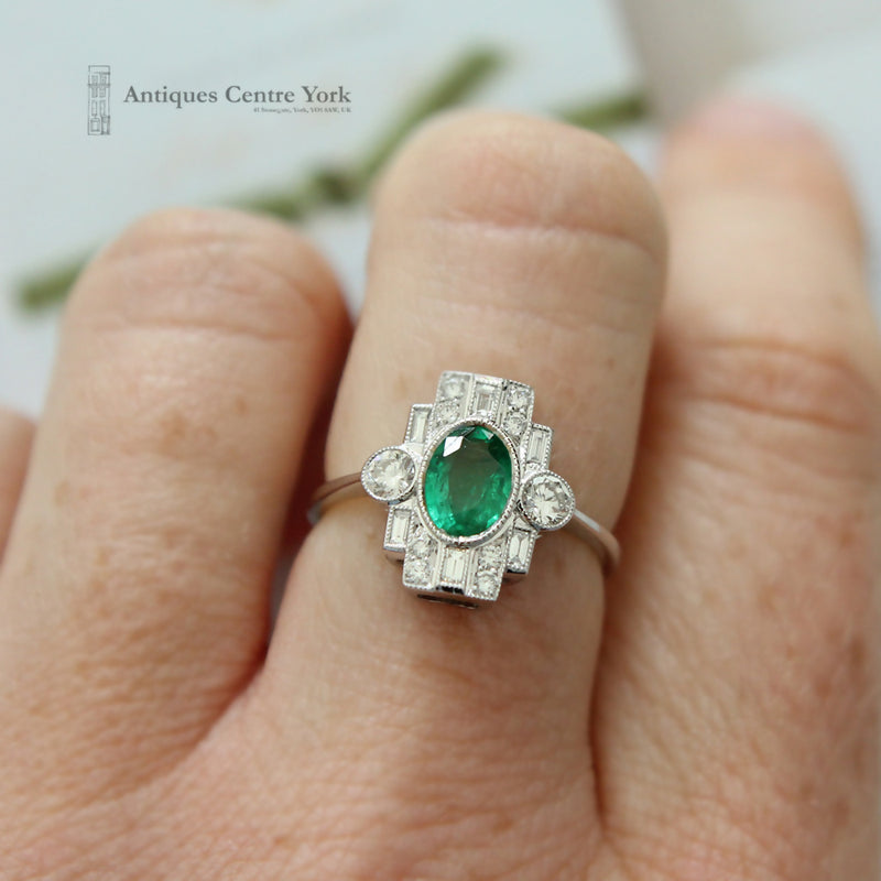 Deco Style 18ct White Gold Emerald & Diamond Cluster Ring