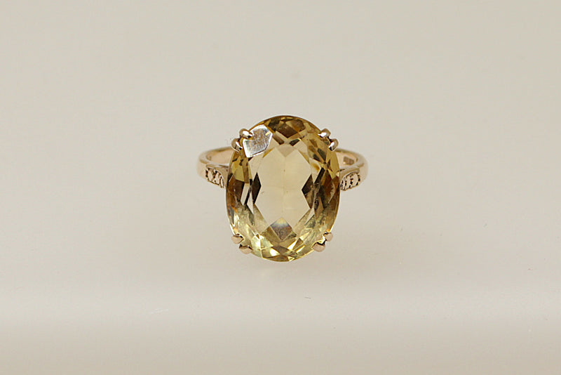 9ct Gold & Lemon Citrine Solitaire Ring