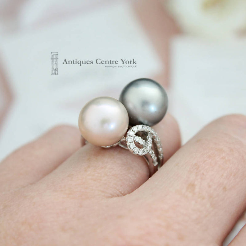 18ct White Gold Coloured Pearl & Diamond Ring