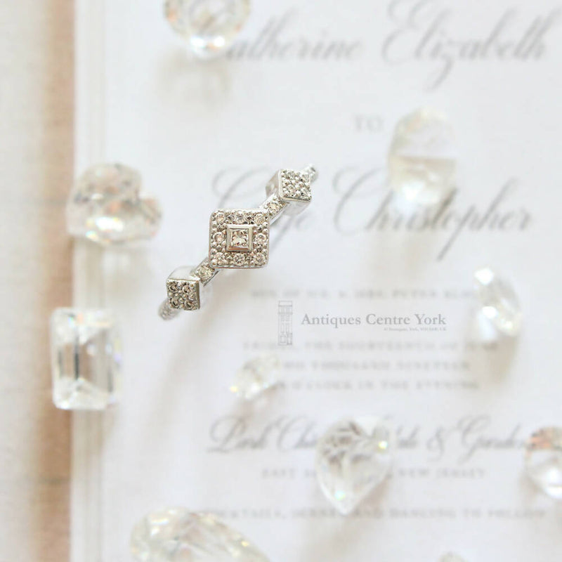 Swiss 18ct White Gold & Diamond Ring by Designer Charriol