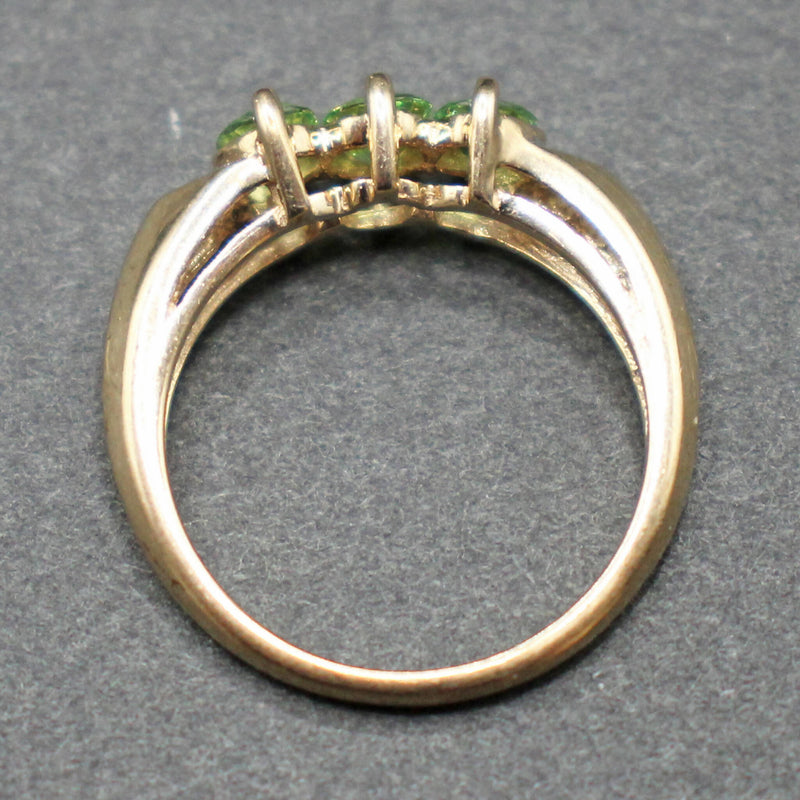 9ct gold peridot and diamond ring