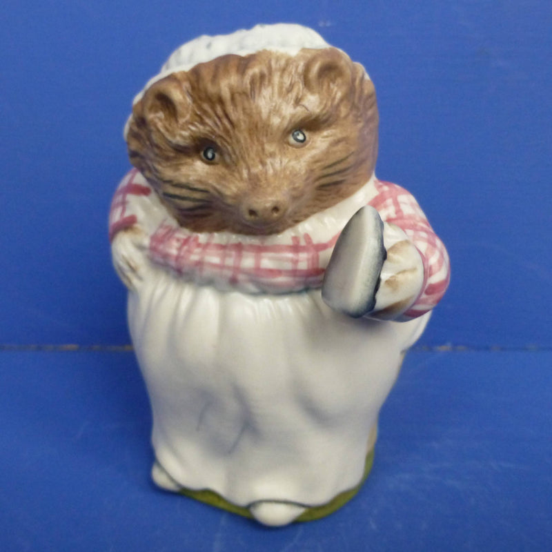 Beswick Beatrix Potter Figurine - Mrs Tiggywinkle (Satin) - Boxed