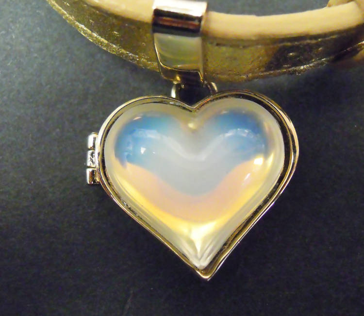 Lalique crystal Heart catcher bracelet boxed 19L015d