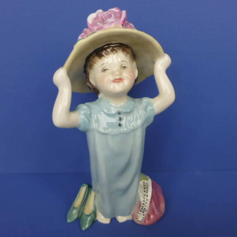 Royal Doulton Child Figurine - Make Believe HN2225