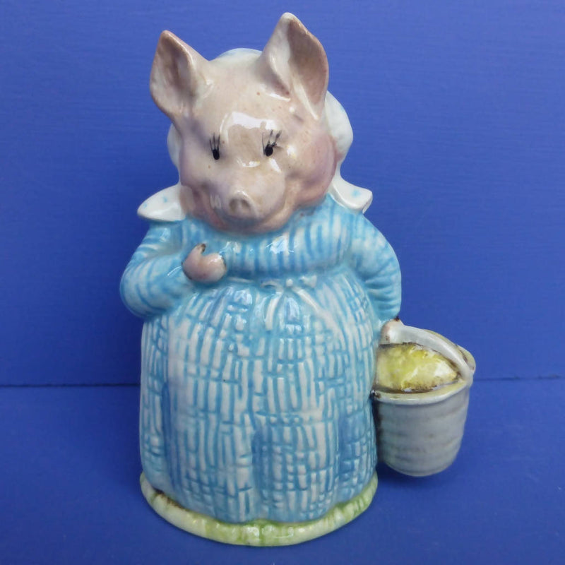 Beswick Beatrix Potter Figurine - Aunt Pettitoes BP3C