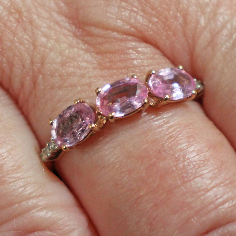 9ct rose gold pink sapphire ring