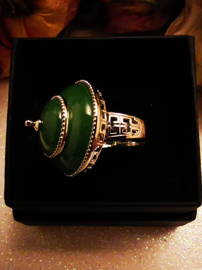 New Green Jade Pagoda Ring with Rhodium Overlay Sterling Silver (Size Q)