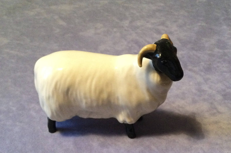Beswick Black faced. Sheep Figure 1963-2002 Made in England